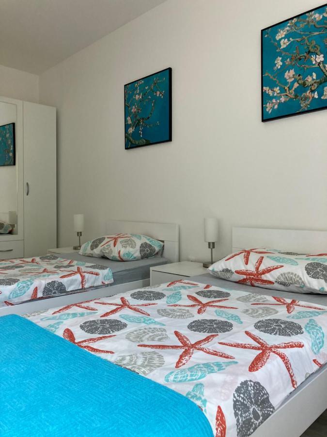 Mia Casa Apartment Tivat Exterior photo